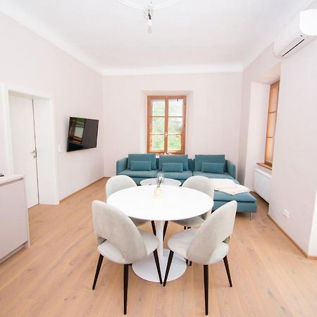 Das Torhaus Feldbach  Dış mekan fotoğraf