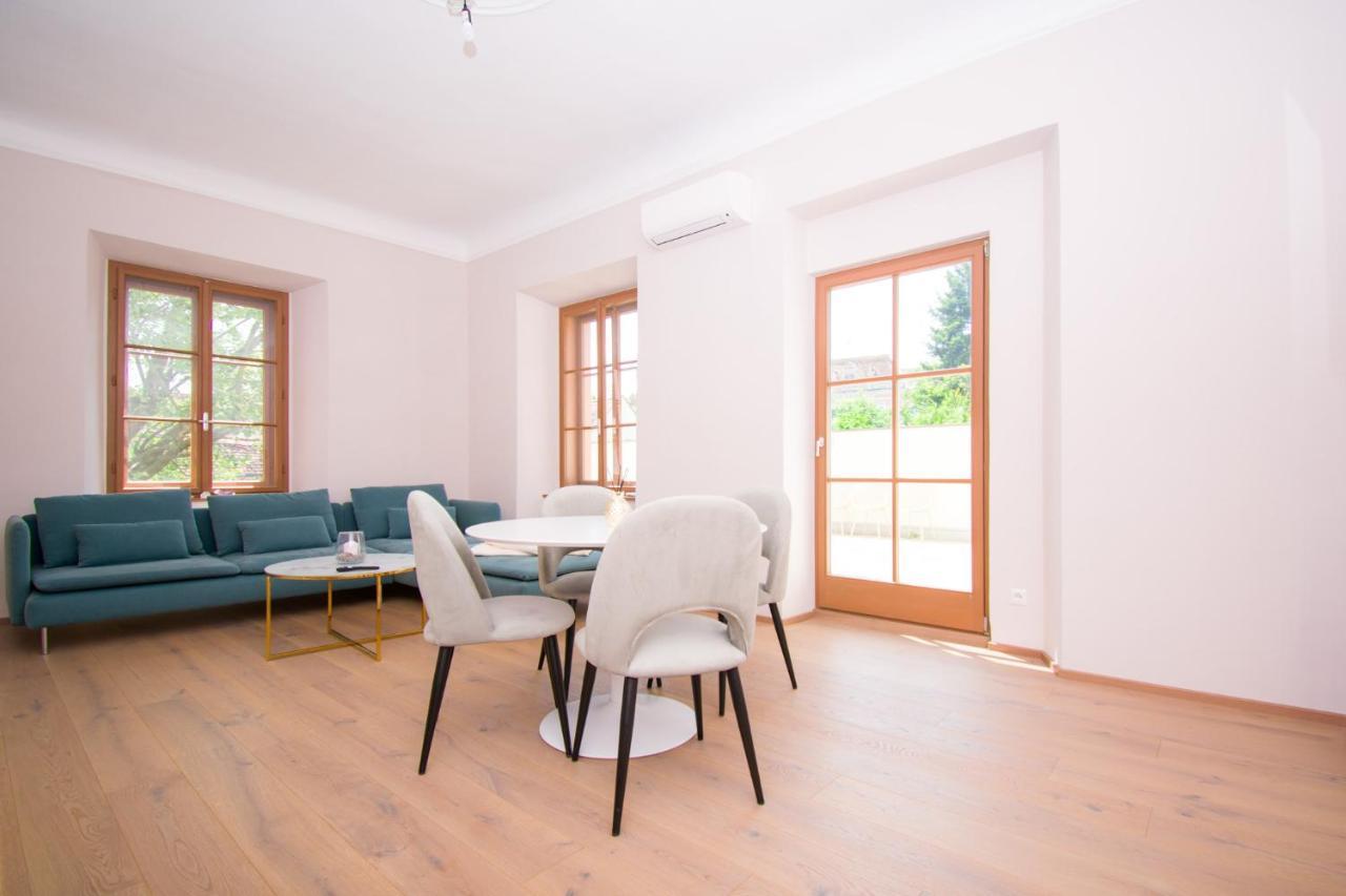 Das Torhaus Feldbach  Dış mekan fotoğraf