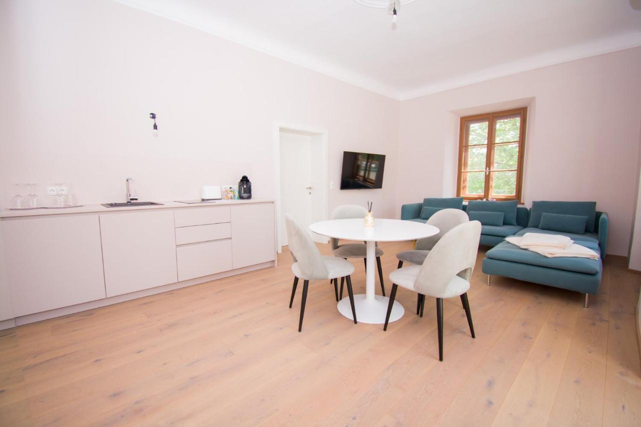 Das Torhaus Feldbach  Dış mekan fotoğraf