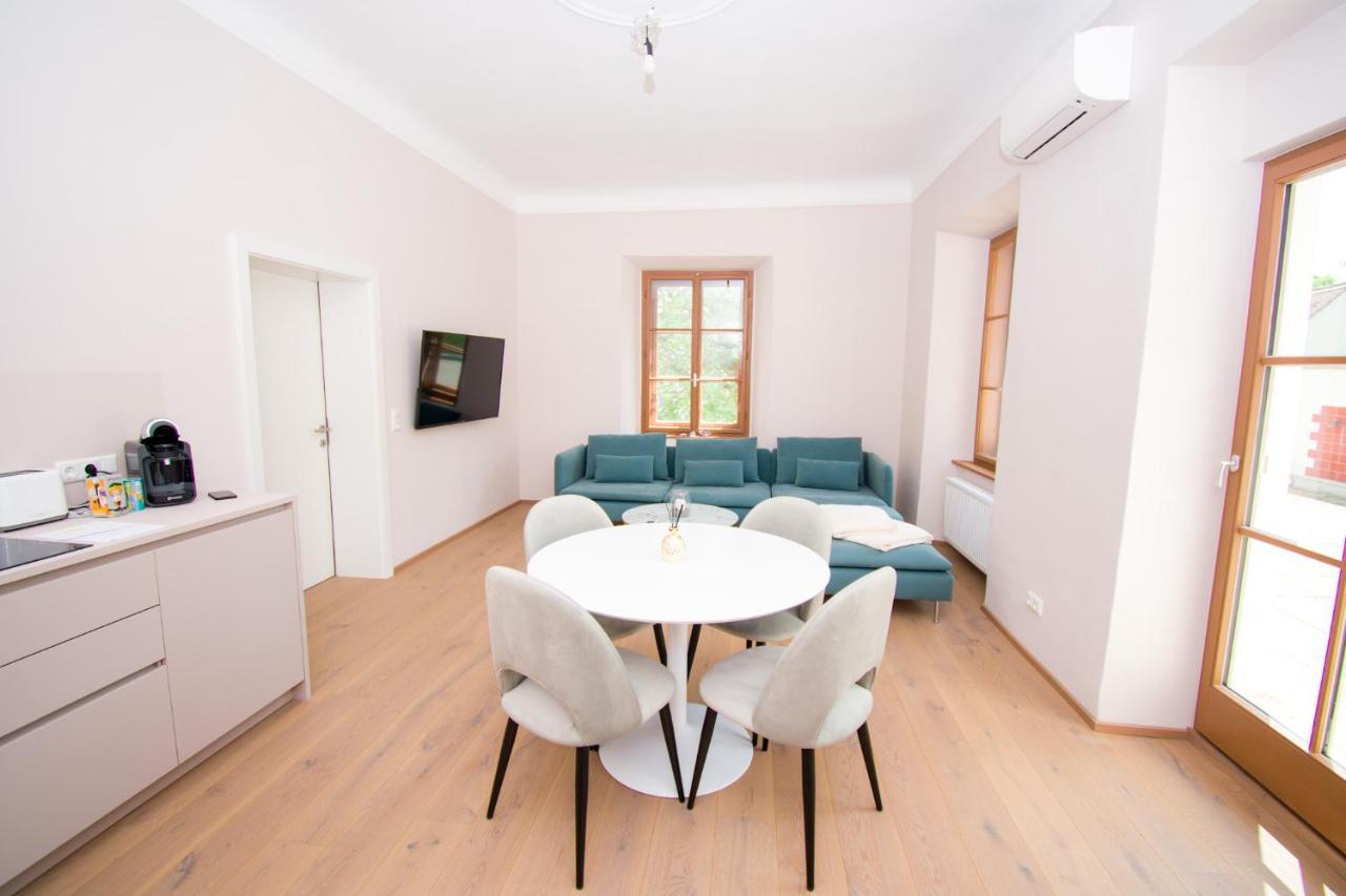Das Torhaus Feldbach  Dış mekan fotoğraf